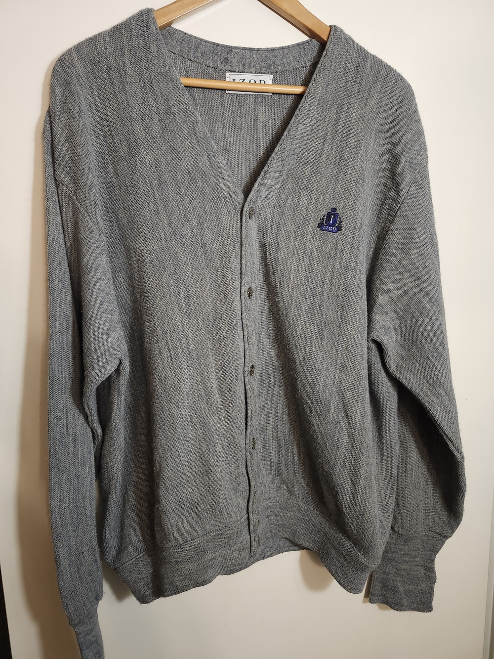 IZOD Men's Gray V-Neck Button Cardigan Sweater - Size XL